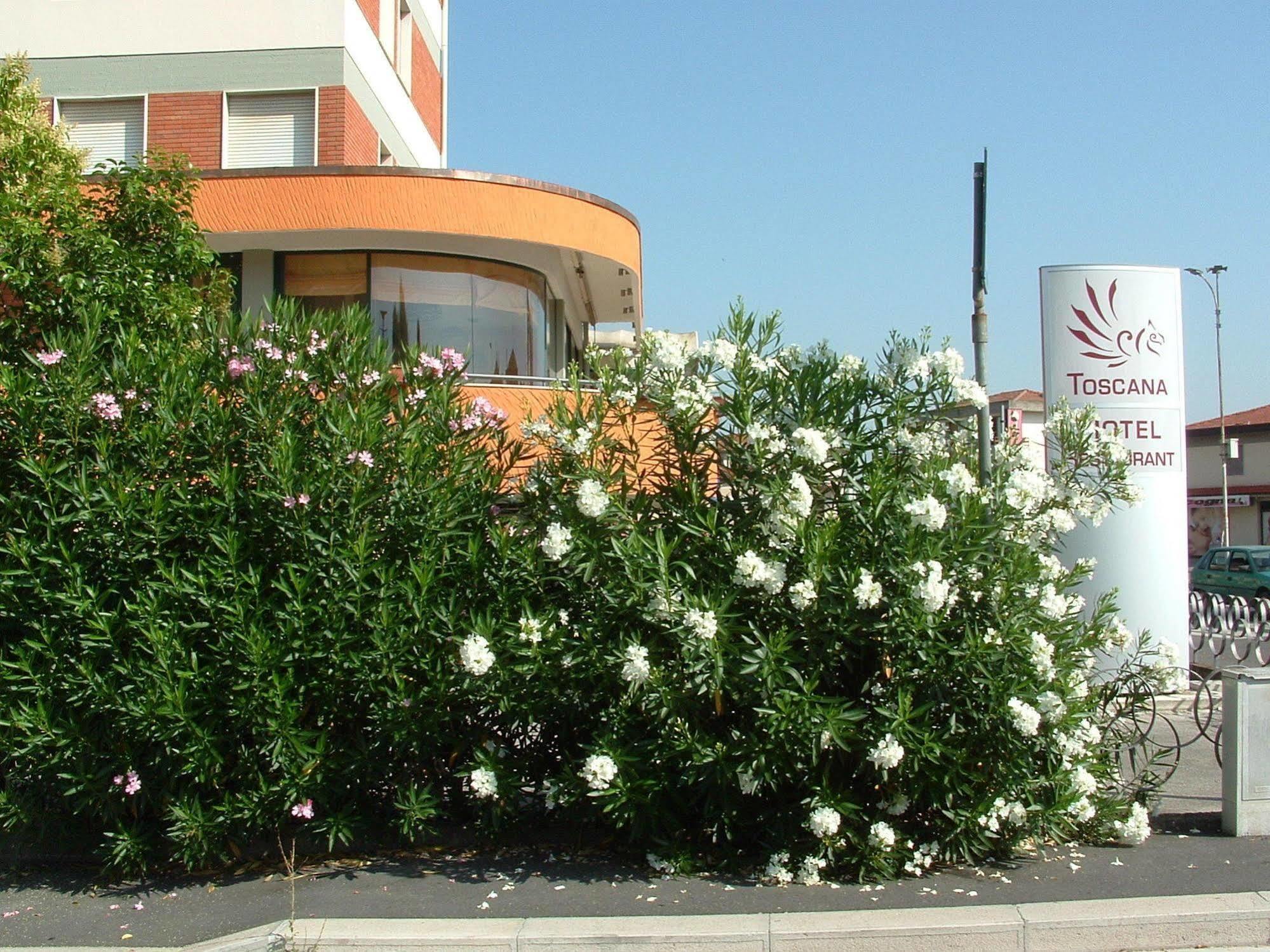 فيليني فالدارنو Hotel Toscana المظهر الخارجي الصورة